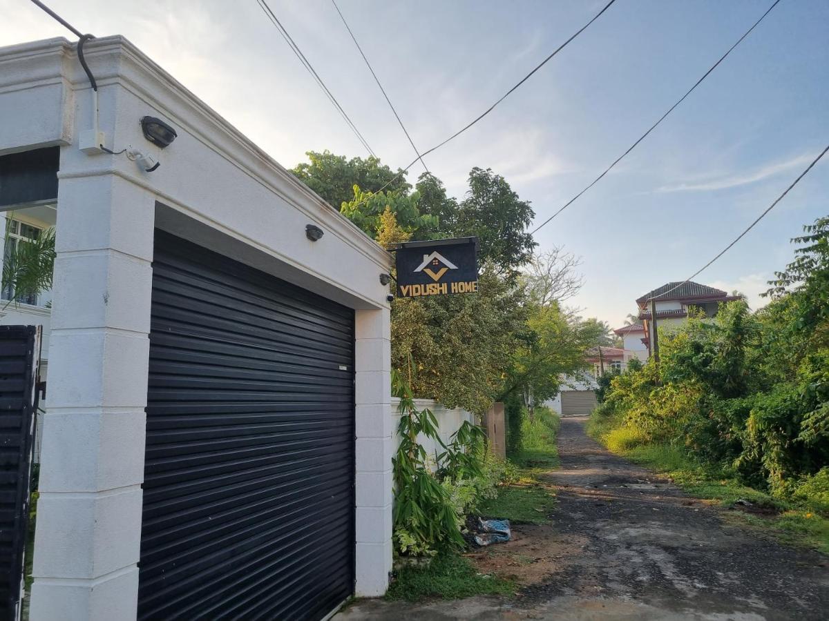 Vidushi Home Minuwangoda Exterior foto